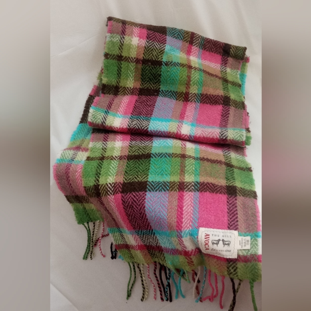 AVOCA The Mill Est. 1723- Heritage Solstice 100% Pure New Wool Plaid Scarf